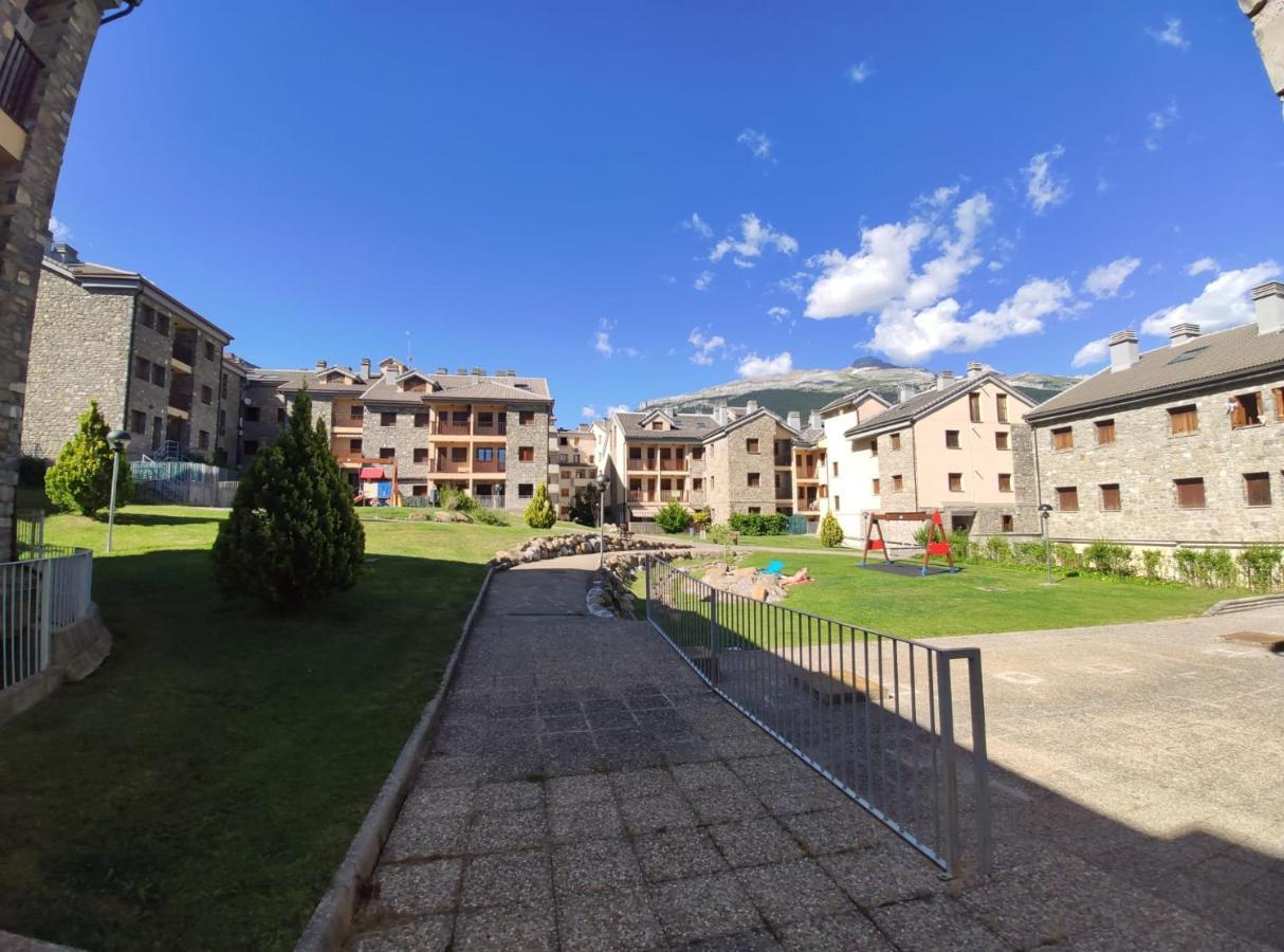 Apartamento El Roble Вильянуа Экстерьер фото